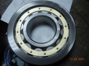 Подшипник NU226-ECM/C3 SKF